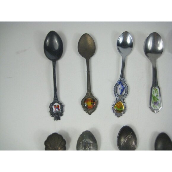 Vintage Collectible Souvenir Spoon Set Of 21 - Picture 10 of 16